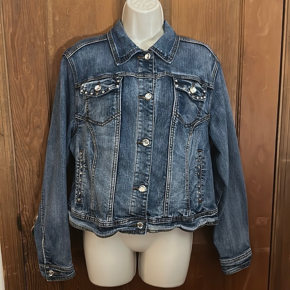 Earl Jean Women’s Jeweled Jean Jacket Size 14/16